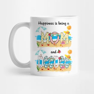 Happiness Is Being A Mom And Deedee Summer Beach Happy Mother's Day Mug